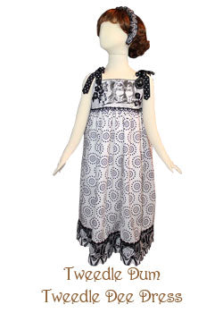 Tweedle Dum Tweedle Dee Dress, Size 4